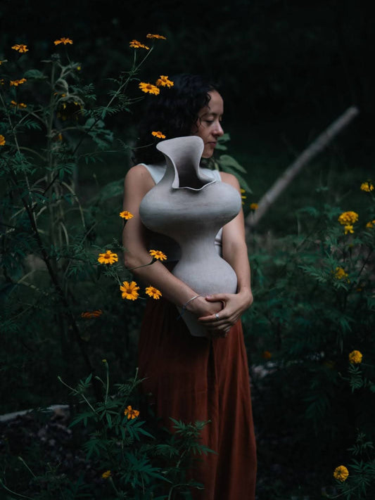 Love Letter to the Craft: The Soulful Geometry of Ila Cerámica