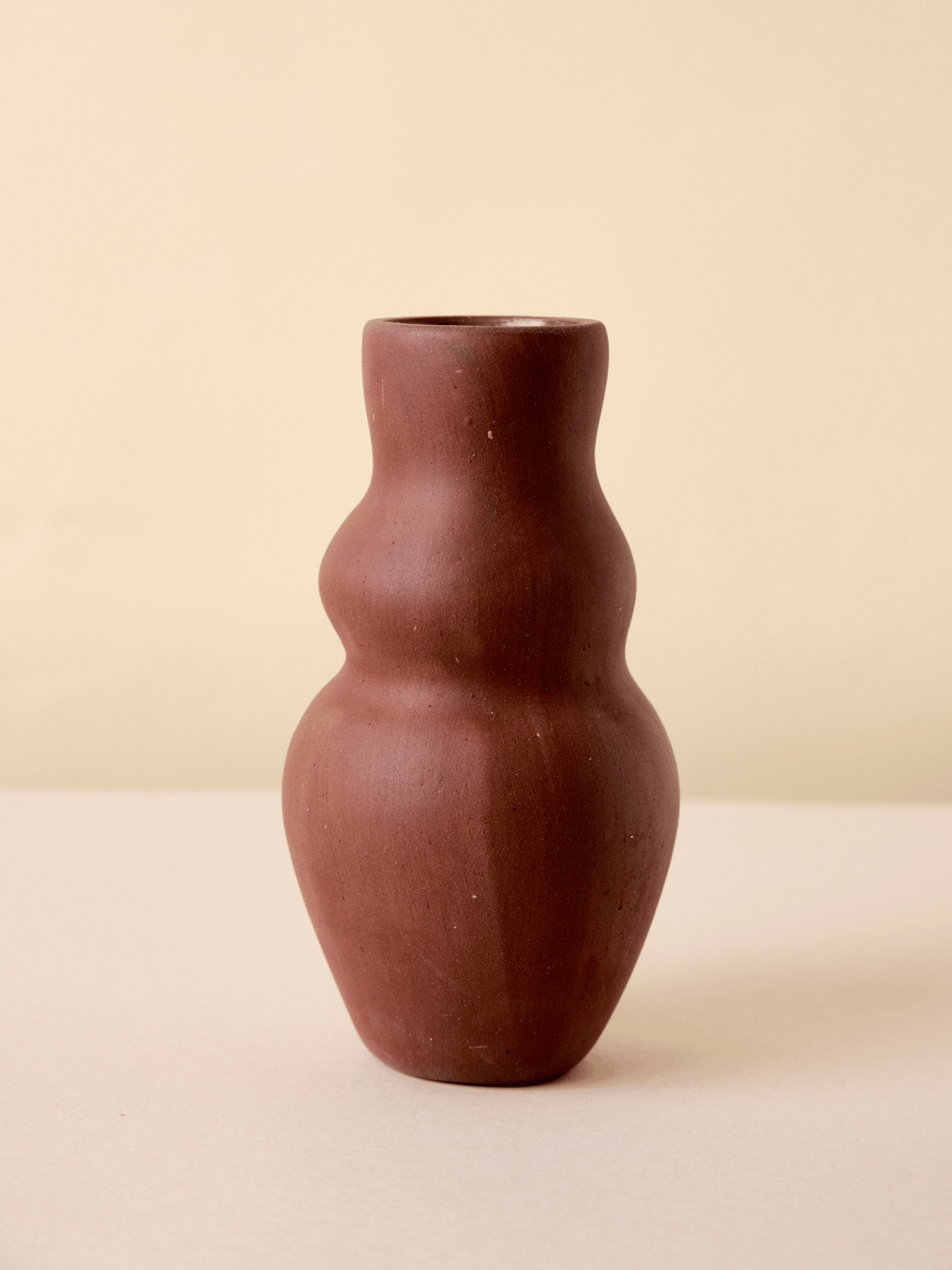 Diosa – Hand-Sculpted Ceramic Vessel (Barro Tostado)