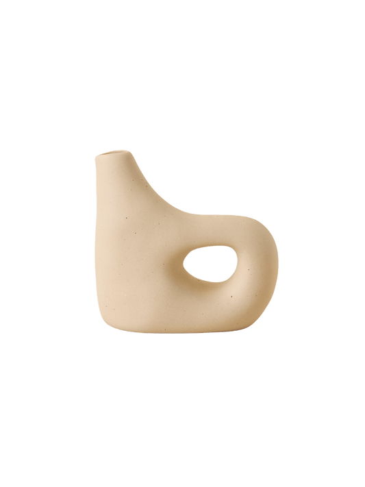Garrafa – Hand-Sculpted Ceramic Vessel (Natural)