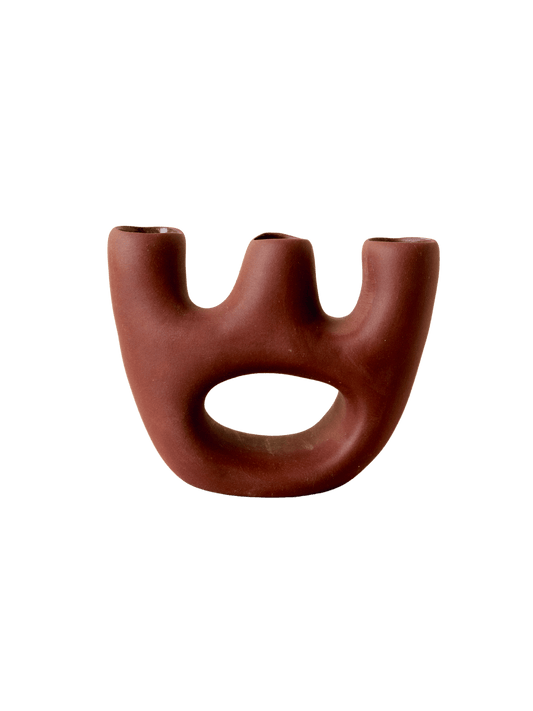 Gravedad – Hand-Sculpted Ceramic Vessel (Barro Tostado Finish)