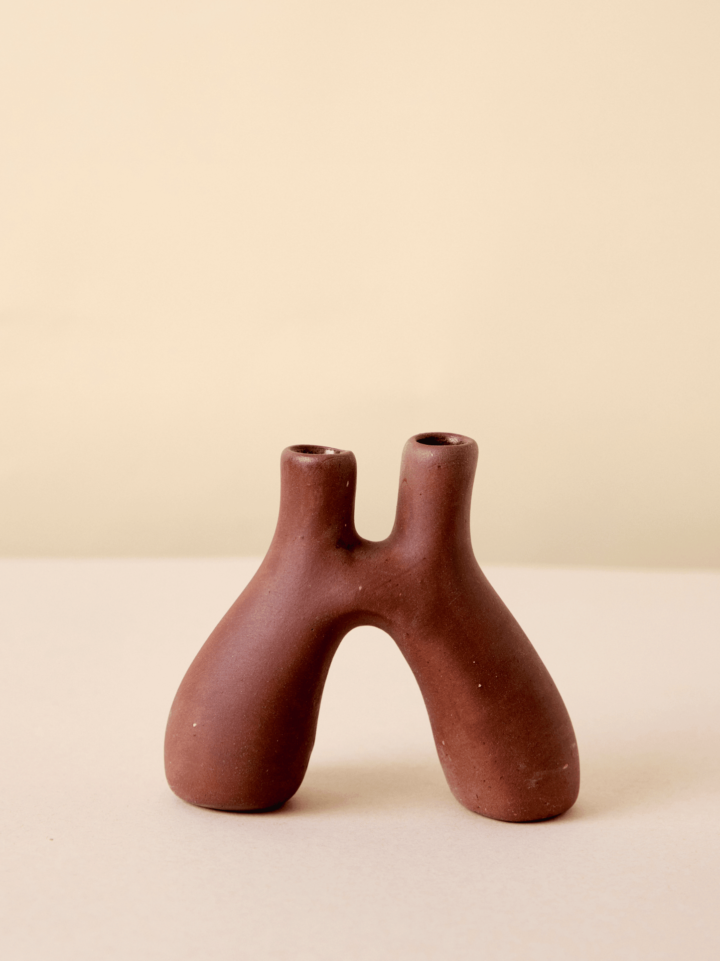 Portal Barro Tostado – Hand-Sculpted Ceramic Form