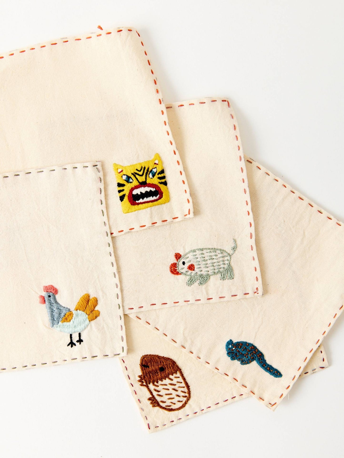 Portavasos Animalia – Set of 6 Hand-Embroidered Cotton Coasters from Chiapas