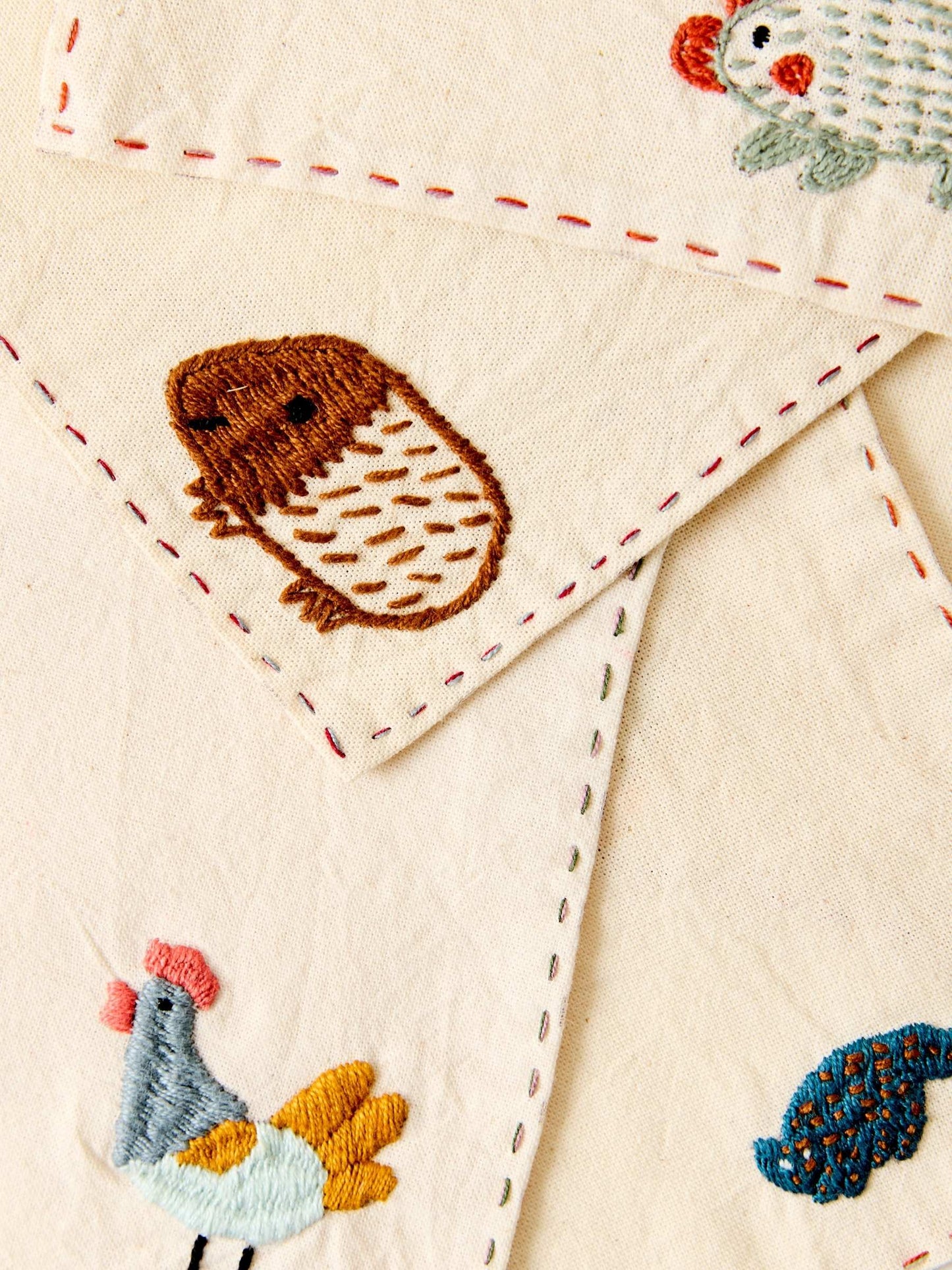 Portavasos Animalia – Set of 6 Hand-Embroidered Cotton Coasters from Chiapas